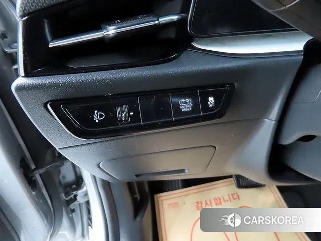 Kia Di Ol Nu Niro id 3643653 из Кореи 7