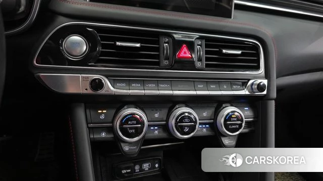 Genesis G70 id 4490556 из Кореи 7