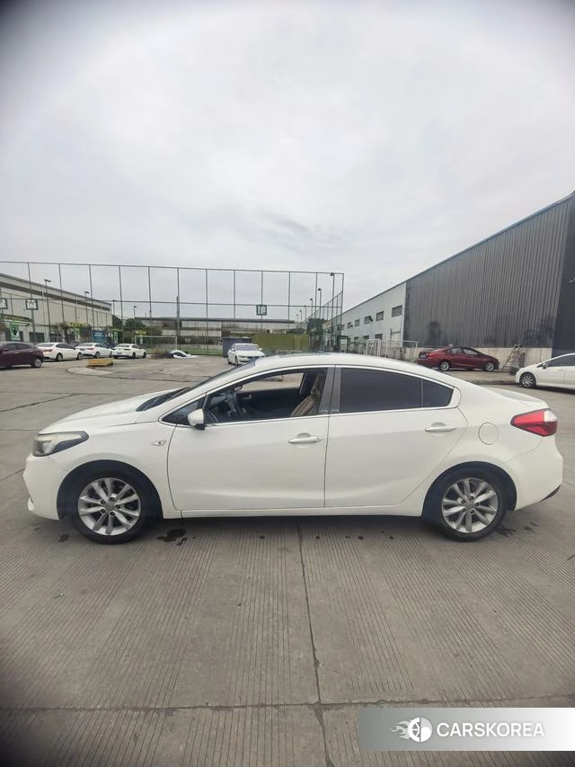 Kia K3 id 3896232 из Китая 7