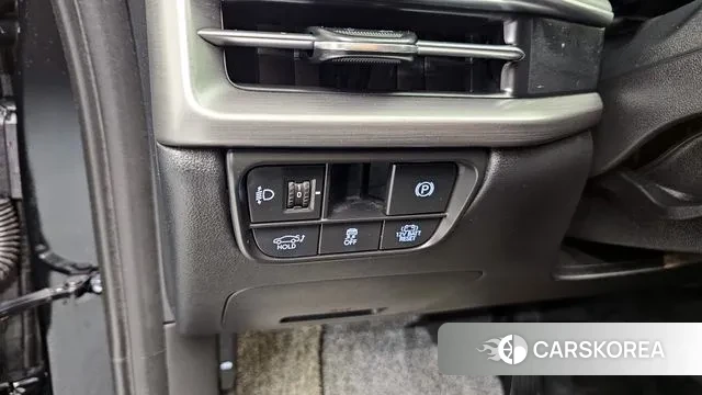 Hyundai Grandeur Hybrid (GN7) id 3191076 из Кореи 7