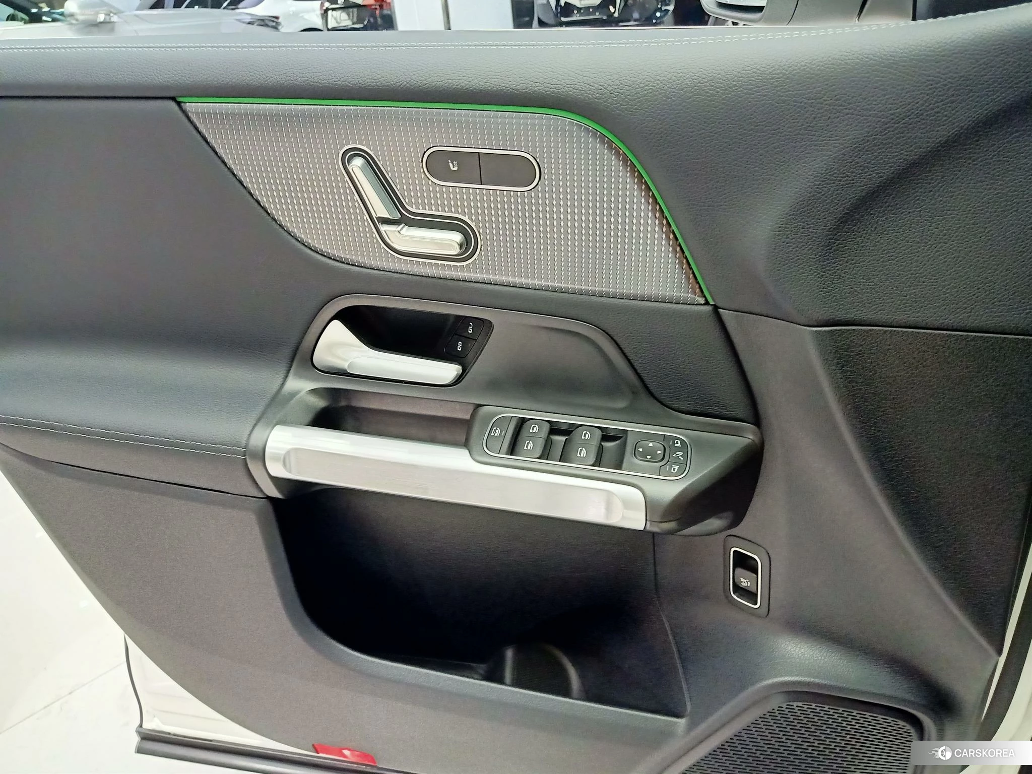 Mercedes-Benz GLB id 4473474 из Китая 7