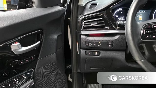 Kia Niro EV id 3889280 из Кореи 7