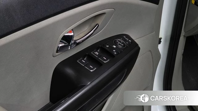 Kia The New Carnival id 4930950 из Кореи 7