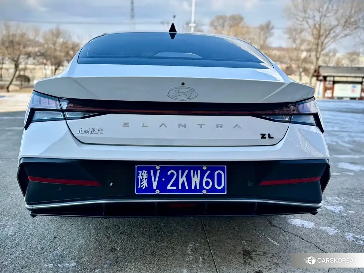 Hyundai Elantra id 4674296 из Китая 8