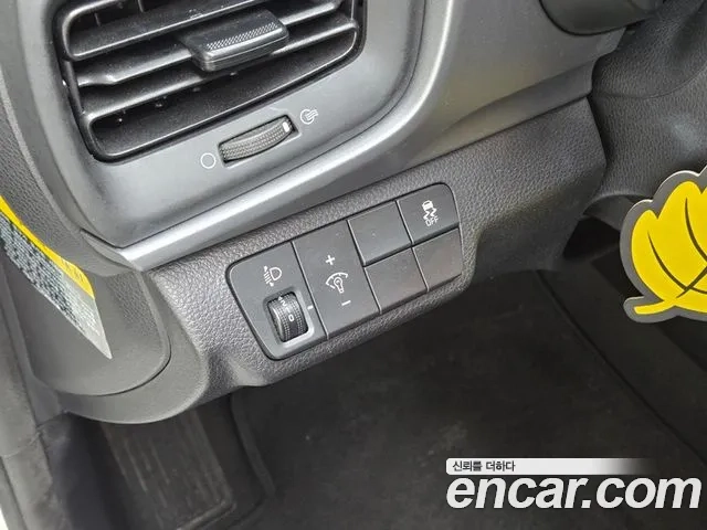 Kia Stonic id 2927724 из Кореи 7