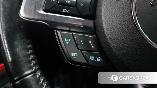 Ford Mustang id 3811543 из Кореи 7