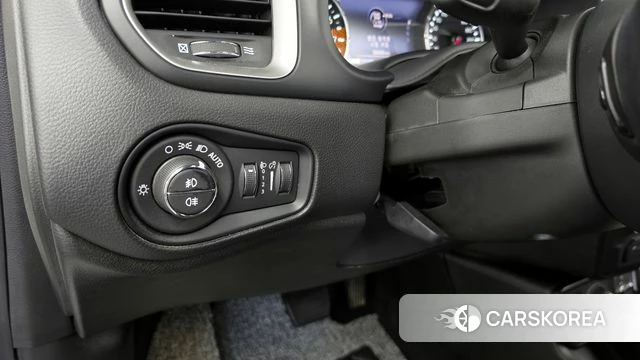 Jeep Renegade id 4202613 из Кореи 7