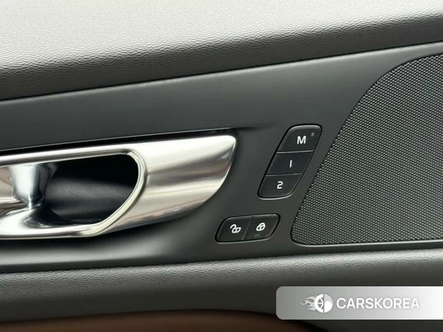 Volvo S60 id 4215695 из Китая 7