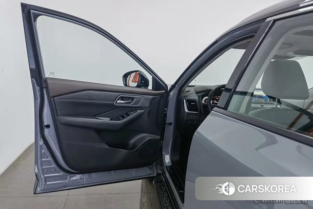 Nissan Qijun id 4212505 из Китая 7