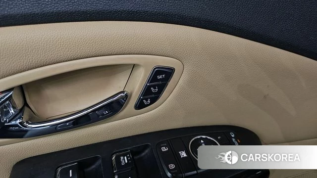 Kia The New Carnival id 4551880 из Кореи 7