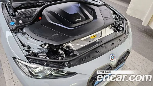 BMW i4 id 2672325 из Кореи 7