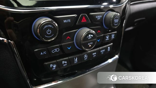 Jeep Grand Cherokee id 4717531 из Кореи 7