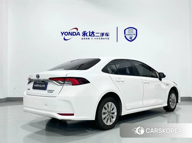 Toyota Corolla id 4219283 из Китая 7