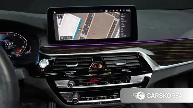 BMW 5 Series (G30) id 2984781 из Кореи 7