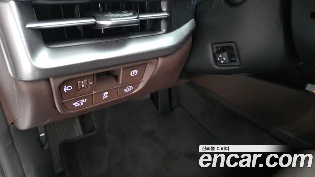 Hyundai Grandeur Hybrid (GN7) id 2852660 из Кореи 7