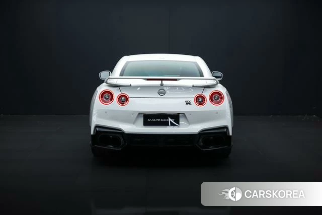 Nissan GT-R id 4333928 из Китая 7