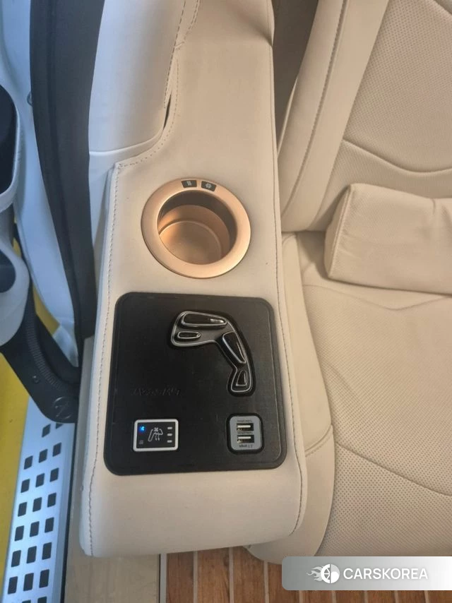 Kia The New Carnival id 4458576 из Кореи 7