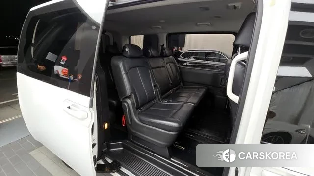 Hyundai Staria id 3333941 из Кореи 7