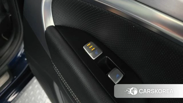 Genesis G70 id 4317894 из Кореи 7