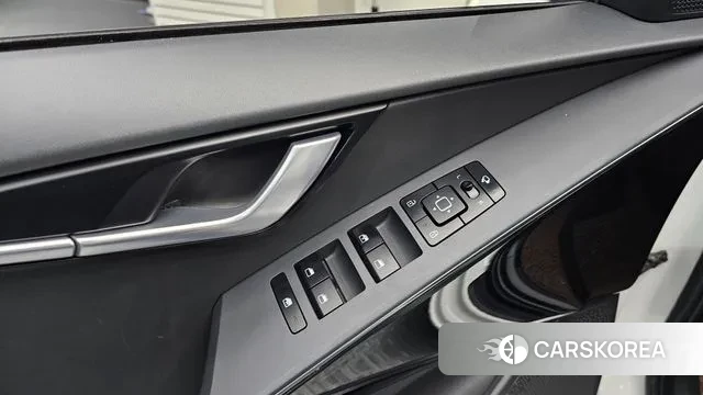 Kia Di Ol Nu Niro id 3317417 из Кореи 7