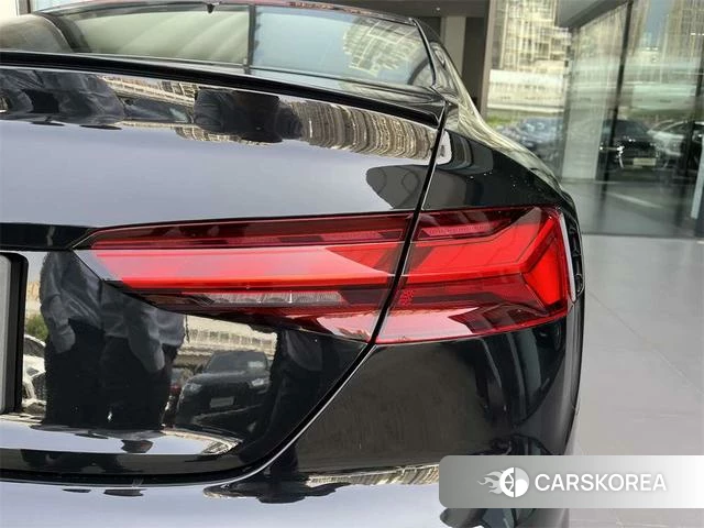 Audi RS 5 id 4261374 из Китая 7