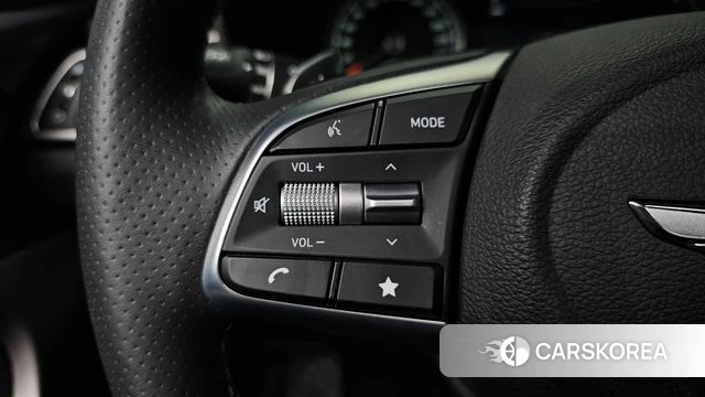 Genesis The New G70 id 4469553 из Кореи 7