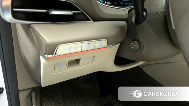 Genesis GV80 id 3812100 из Кореи 7