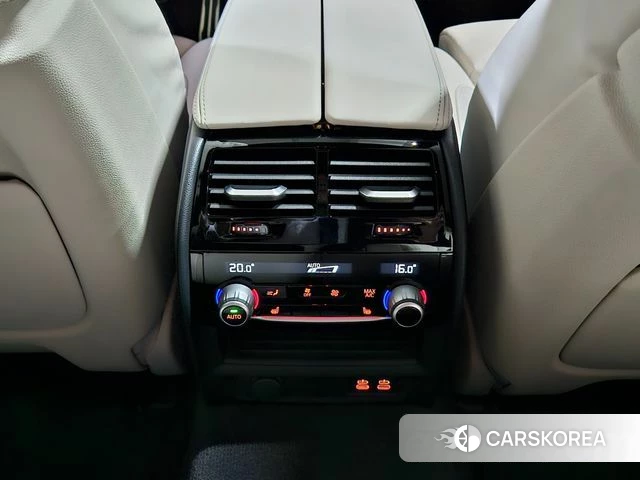 BMW 5 Series (G30) id 4250508 из Кореи 7