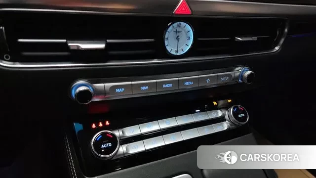 Genesis G90 id 3187535 из Кореи 7