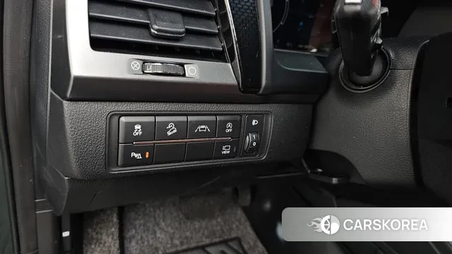 Ssangyong The New Rexton Sports Cannes id 3759073 из Кореи 7