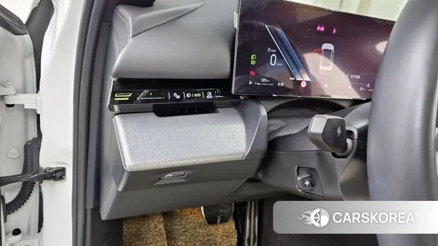 BMW 5 Series (G60) id 3442227 из Кореи 7