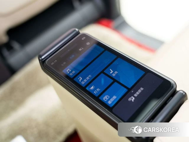 Toyota Elfa id 4261581 из Китая 7