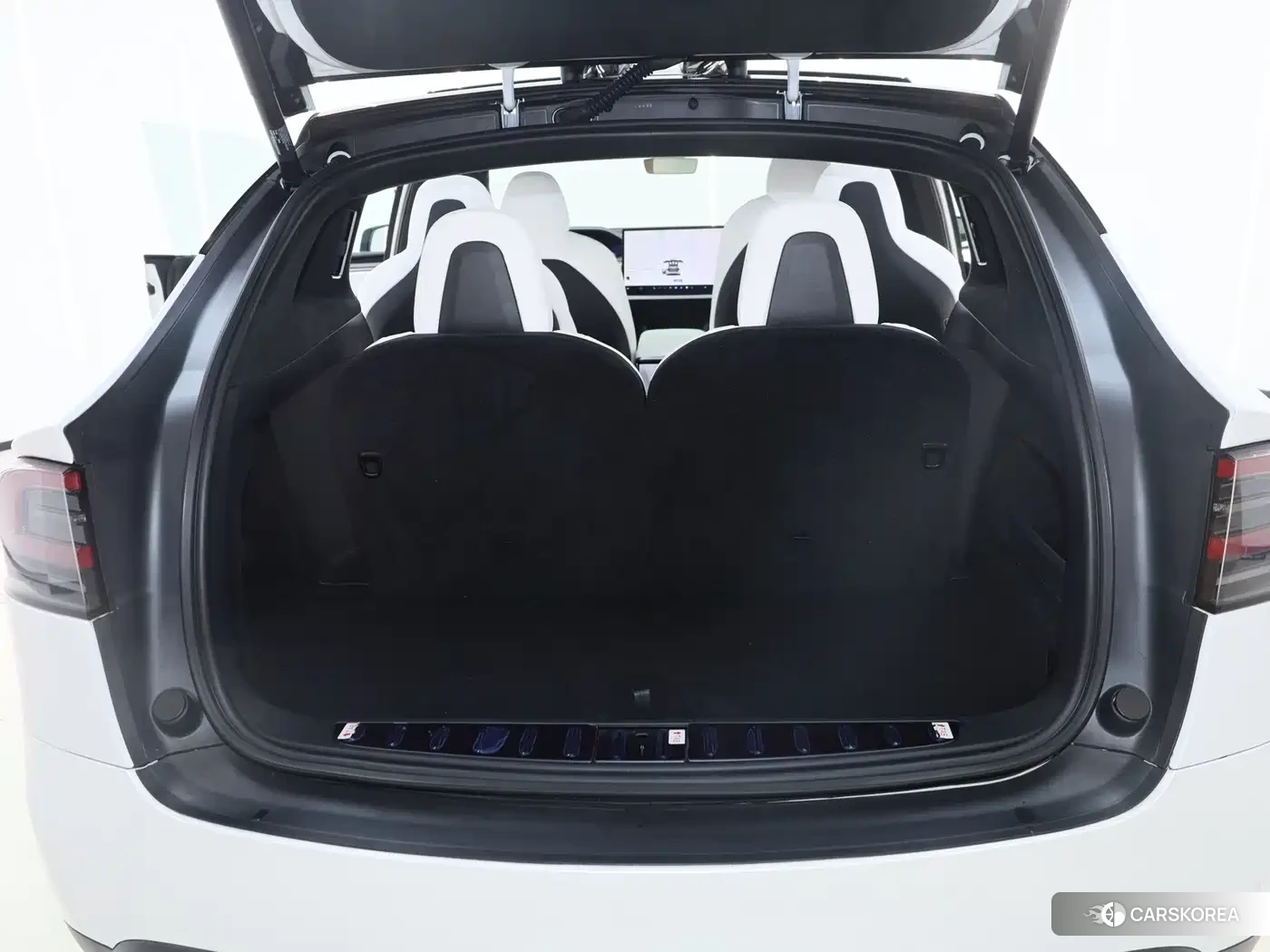 Tesla Model X id 4559844 из Китая 8
