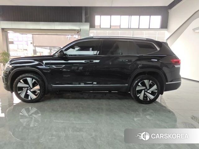 Volkswagen Tourang id 4277088 из Китая 7