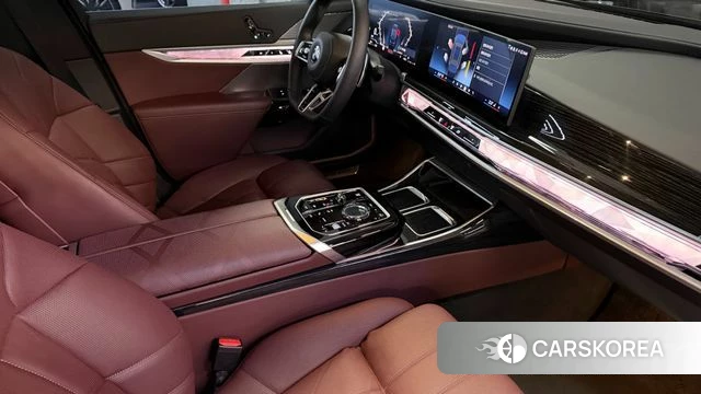 BMW 7 Series (G70) id 4206508 из Кореи 7