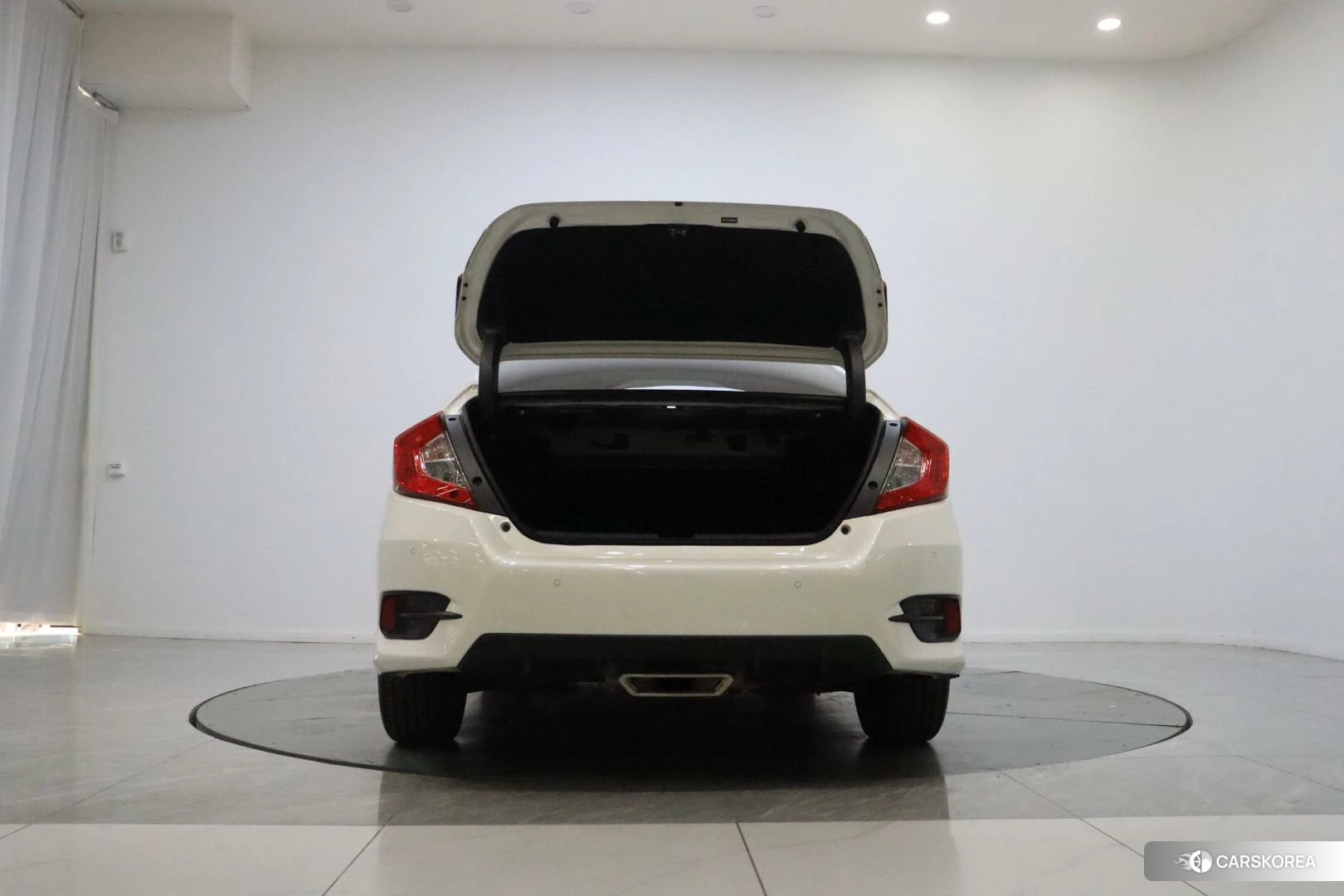 Honda Civic id 4440412 из Китая 7