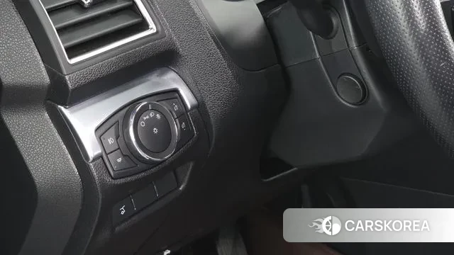 Ford Explorer id 3526307 из Кореи 7