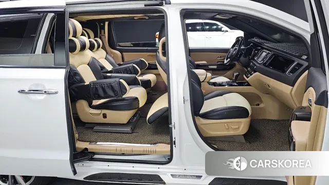 Kia The New Carnival id 3661783 из Кореи 7