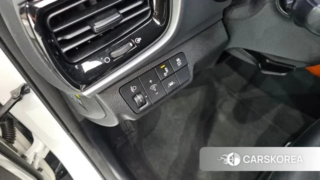 Kia Stonic id 3270165 из Кореи 7