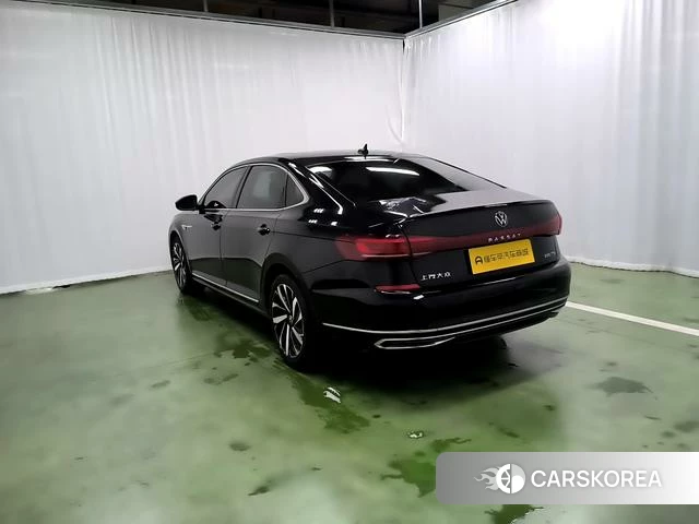 Volkswagen Passat id 4219755 из Китая 7