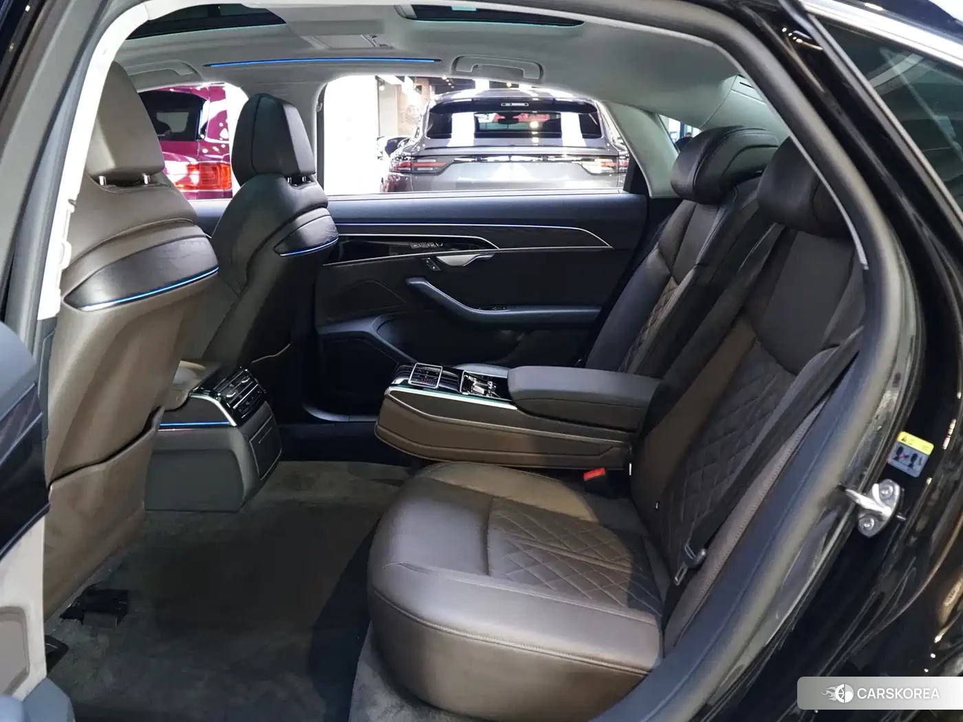 Audi A8 id 4654648 из Китая 7