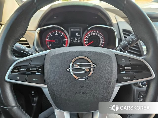 Ssangyong New Style Korando C id 3911974 из Кореи 7