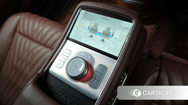 Genesis G90 (RS4) id 4408817 из Кореи 7