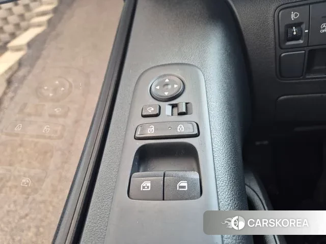 Hyundai Staria id 3111372 из Кореи 7