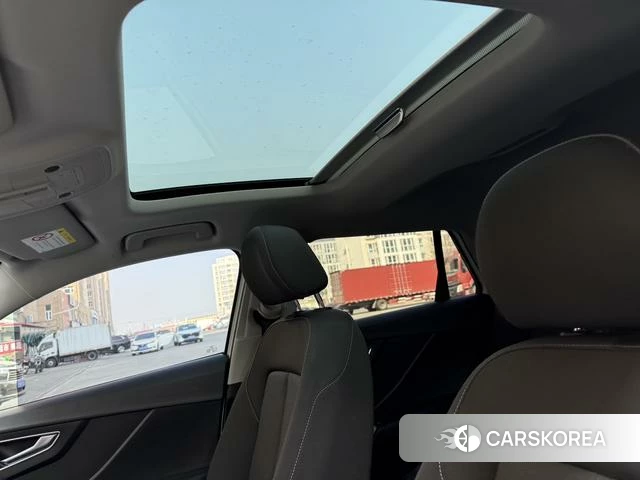 Audi Q2L id 4253036 из Китая 7