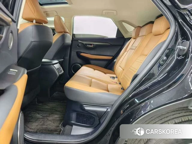 Lexus NX id 4279403 из Китая 7