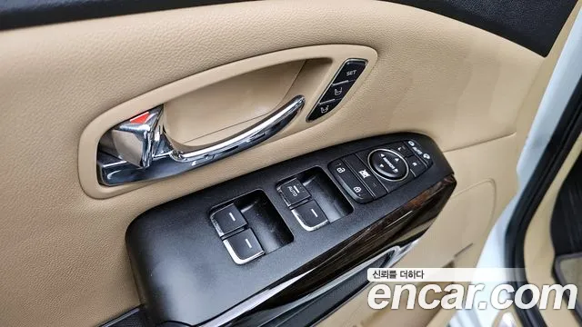 Kia The New Carnival id 2512951 из Кореи 7