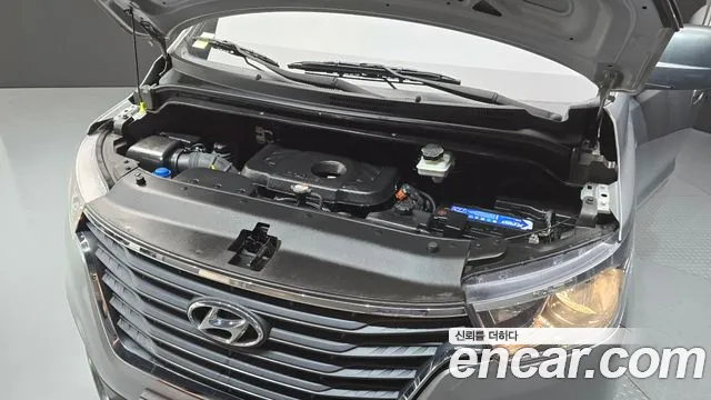 Hyundai The New Grand Starex id 2677741 из Кореи 7