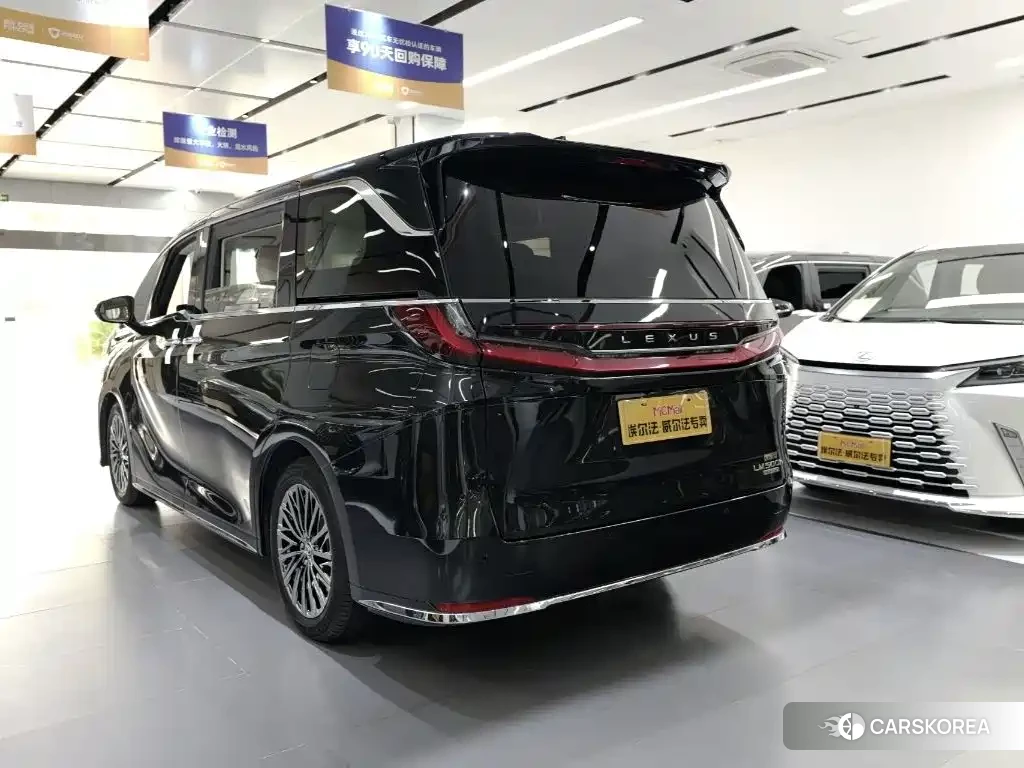 Lexus LM id 4674267 из Китая 7