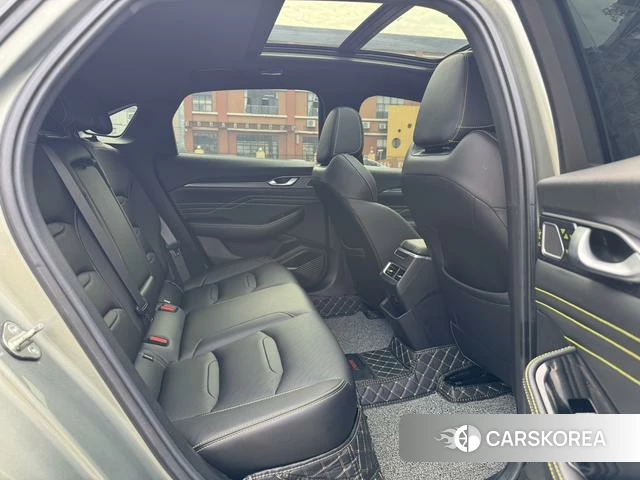 Geely Automobile Xingrui id 3857889 из Китая 7